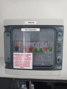 28052525-c67c-43f4-bf4b-8576b80f88e6